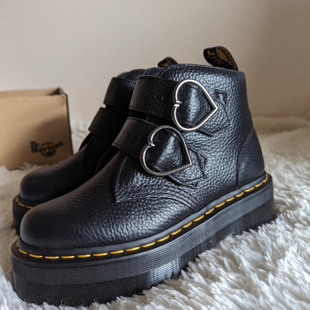 Brand new Doc Marten Devon Heart boots